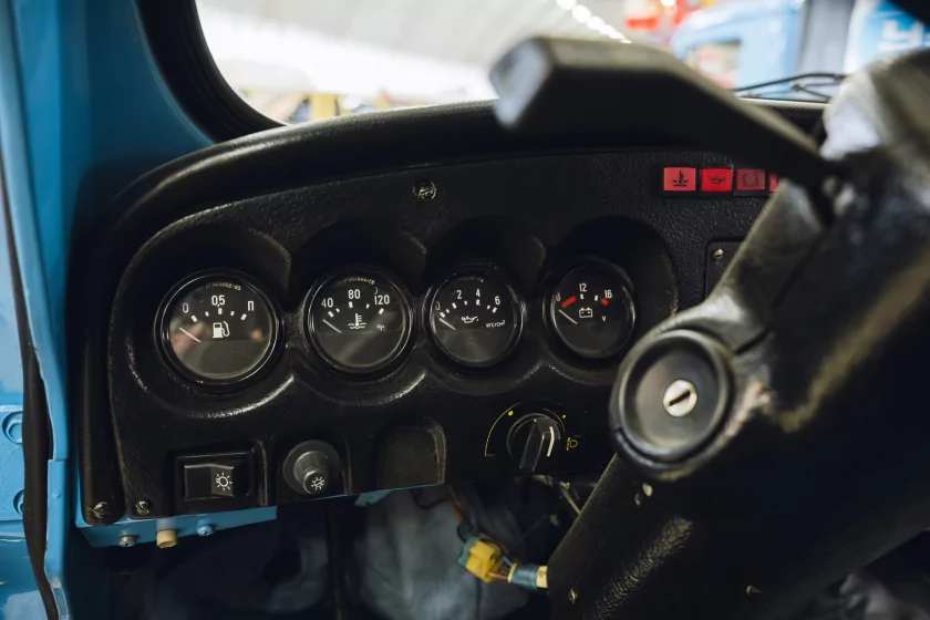 «Буханка», которая пережила СССР: почему легендарный УАЗ не собирается на пенсию даже в 2026-м