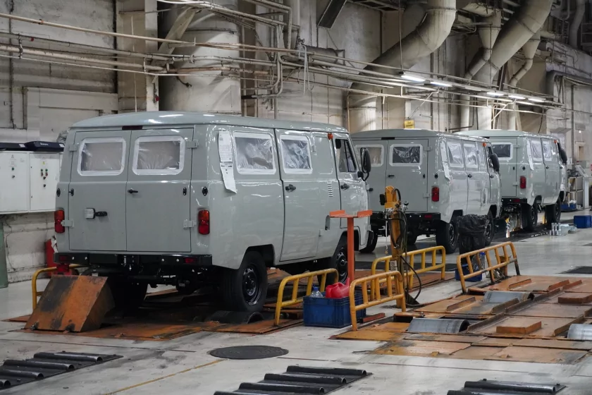 «Буханка», которая пережила СССР: почему легендарный УАЗ не собирается на пенсию даже в 2026-м