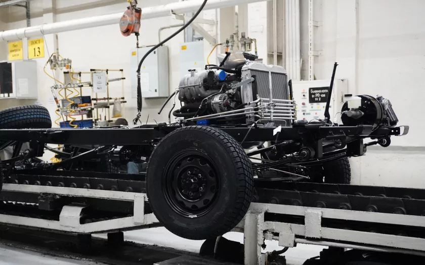 «Буханка», которая пережила СССР: почему легендарный УАЗ не собирается на пенсию даже в 2026-м