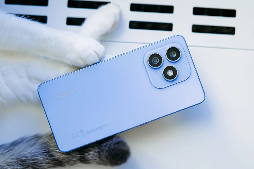 Ёмкая батарея, 108 Мп и приятный глазу дизайн: обзор HONOR X8d