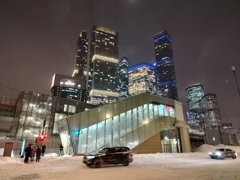 Ёмкая батарея, 108 Мп и приятный глазу дизайн: обзор HONOR X8d — Качество снимков. 10