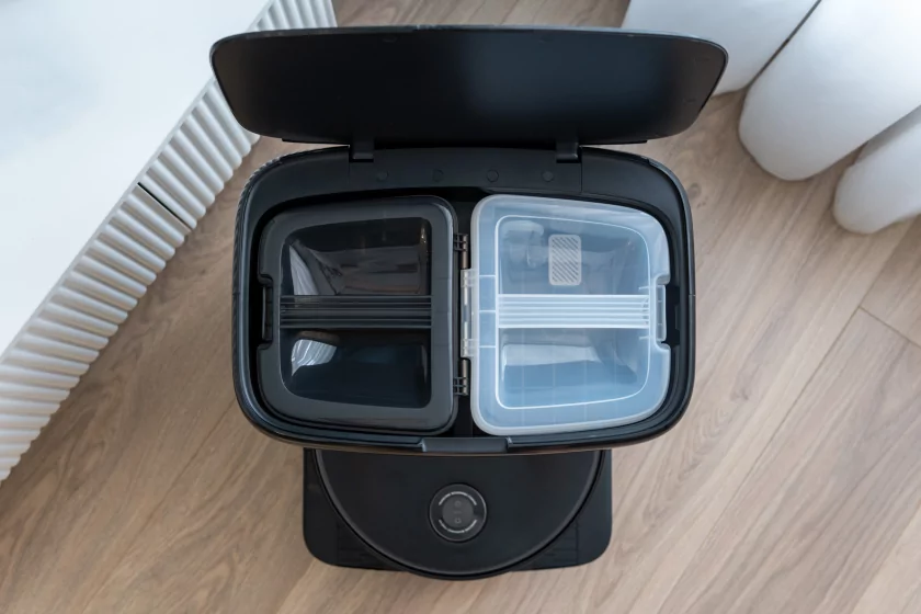 Этот робот-пылесос убирает лучше меня. Обзор TROUVER Z60 Ultra Roller Complete — честный опыт — Базовая станция. 1