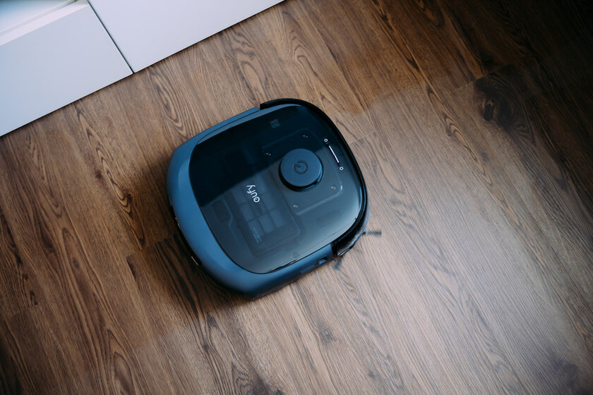 Из базы робота-пылесоса достаётся… ещё один пылесос. Обзор eufy Omni E28: такого я ещё не видел — Отзыв. 1