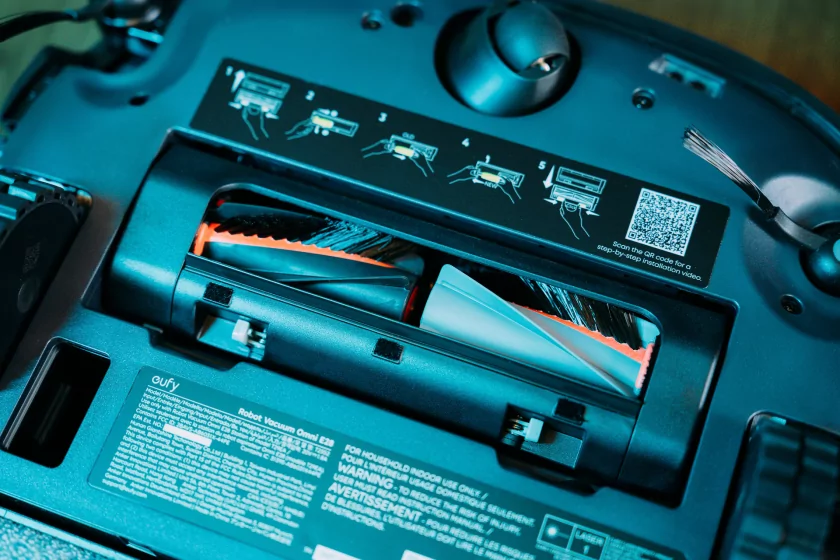 Из базы робота-пылесоса достаётся… ещё один пылесос. Обзор eufy Omni E28: такого я ещё не видел — Процесс уборки. 2