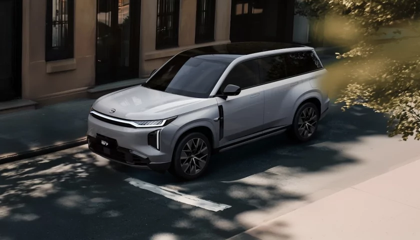 GAC представила новый флагманский кроссовер S7: со стильным кузовом и огромным запасом хода