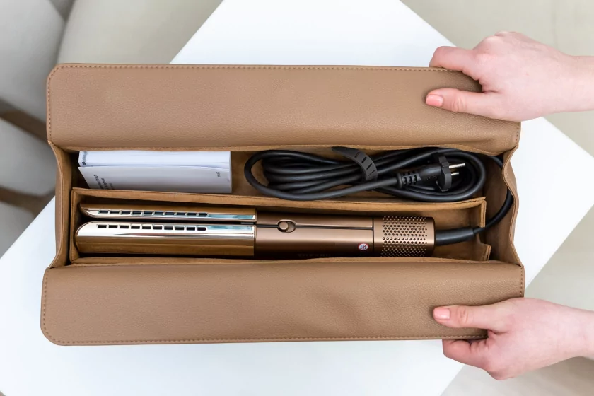 Сушит и выпрямляет одновременно: обзор фена-утюжка Dreame Aero Straight — Комплект поставки. 5