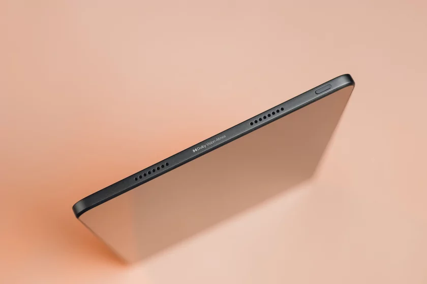 Металлический и недорогой планшет-повербанк с экраном 120 Гц: обзор POCO Pad M1 — Дизайн. 5