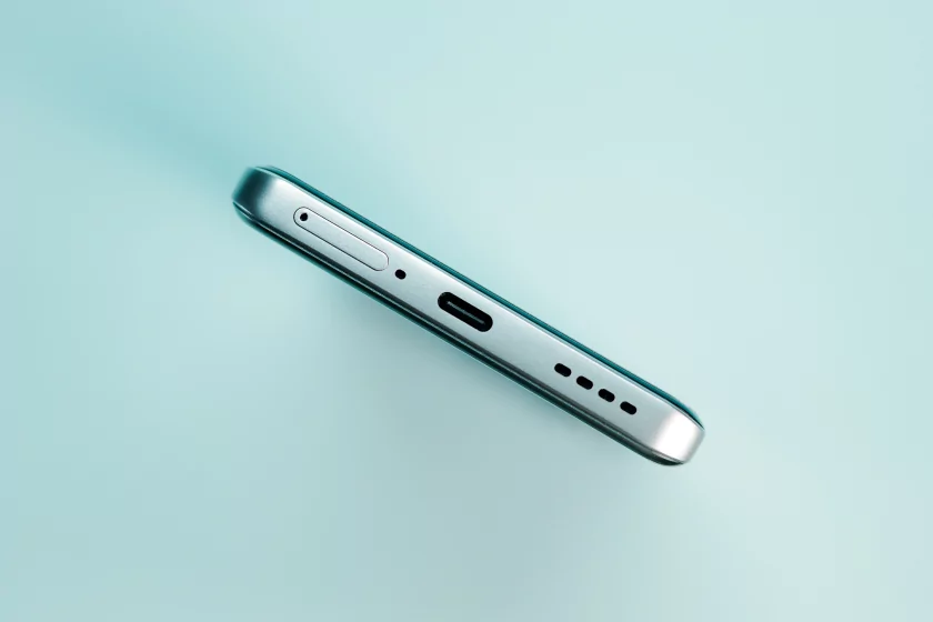 Рекорд автономности с батареей на 10 001 мАч: обзор недорогого realme P4 Power 5G — Автономность и зарядка. 2