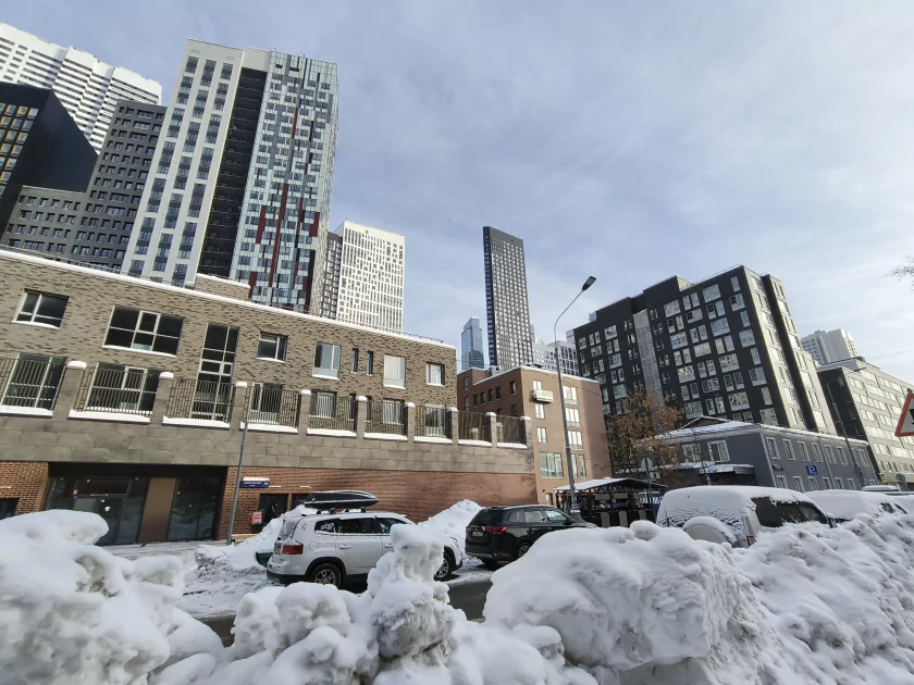 Рекорд автономности с батареей на 10 001 мАч: обзор недорогого realme P4 Power 5G — Качество снимков. 44