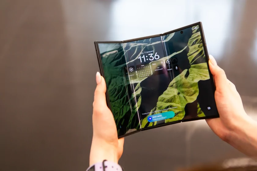 В России стартовали продажи Galaxy Z Trifold. Цена — всего 499 990 рублей