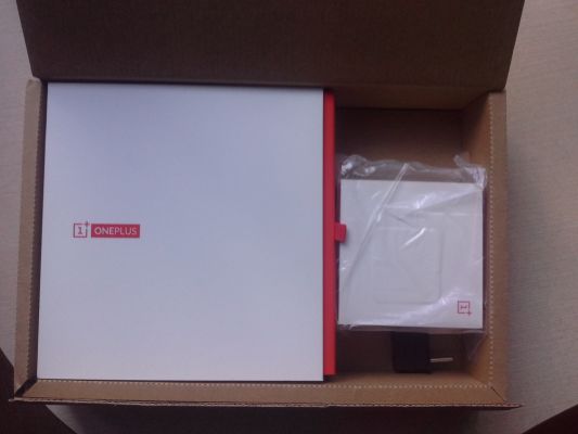 "Живой" обзор OnePlus One — "Убийцы" флагманов