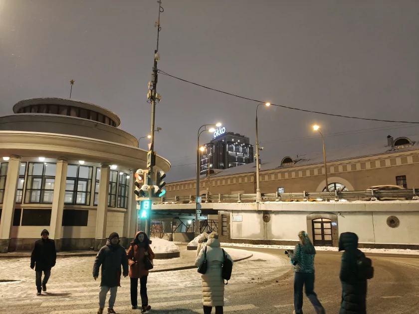 Рекорд автономности с батареей на 10 001 мАч: обзор недорогого realme P4 Power 5G — Качество снимков. 19