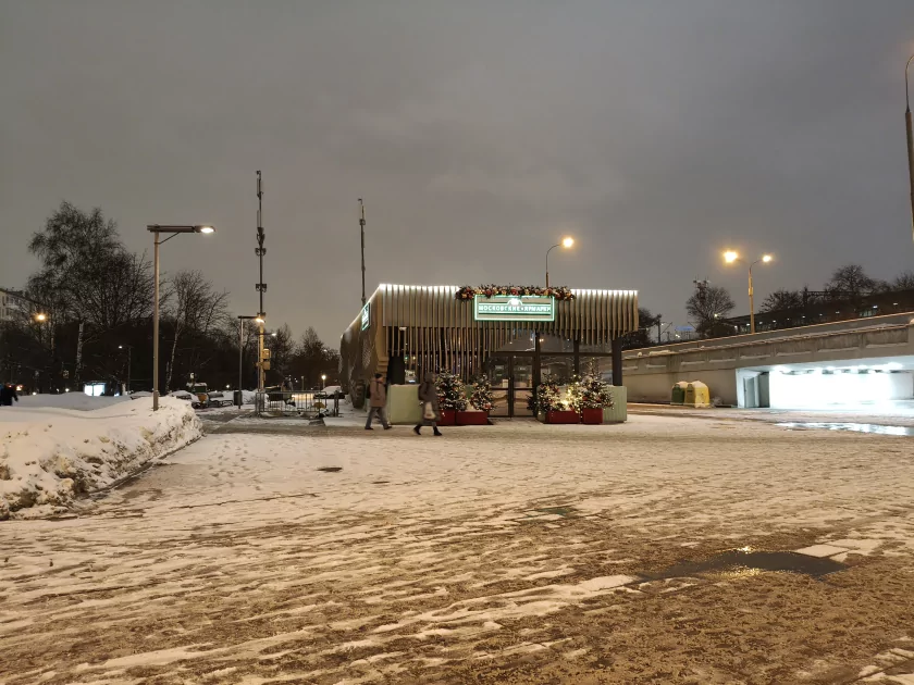 Рекорд автономности с батареей на 10 001 мАч: обзор недорогого realme P4 Power 5G — Качество снимков. 22