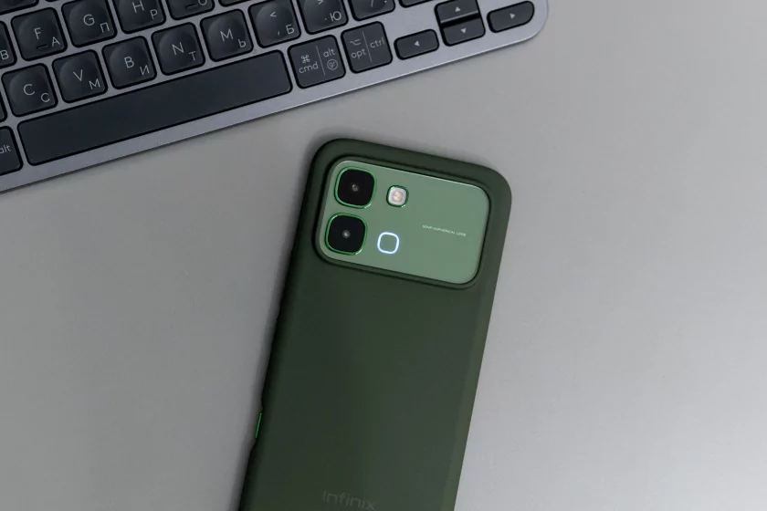 Недорогой смартфон с долгоиграющей батареей: обзор Infinix NOTE Edge — Дизайн корпуса. 2