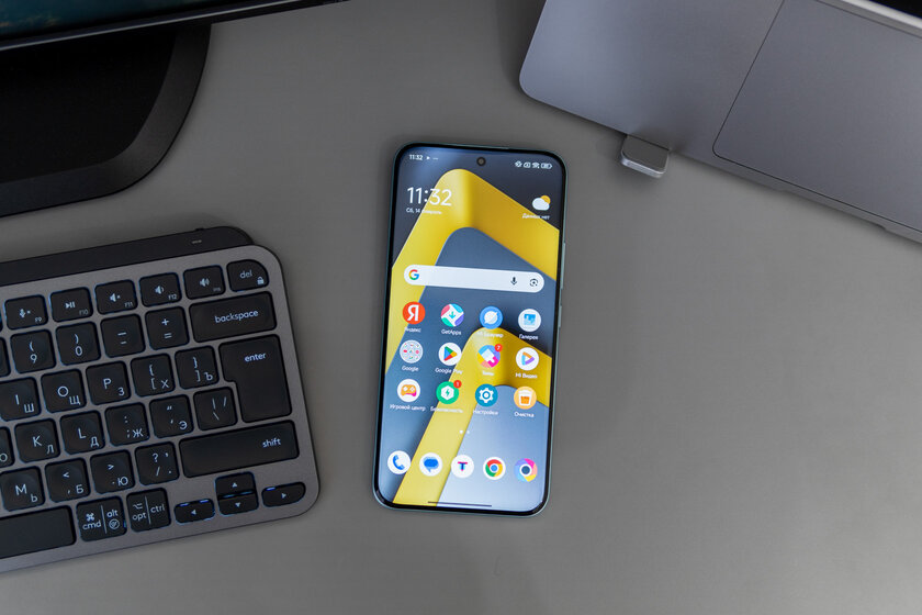 Быстрая зарядка, добротный чип и ёмкая батарея: обзор POCO M8 Pro 5G — Дисплей. 3