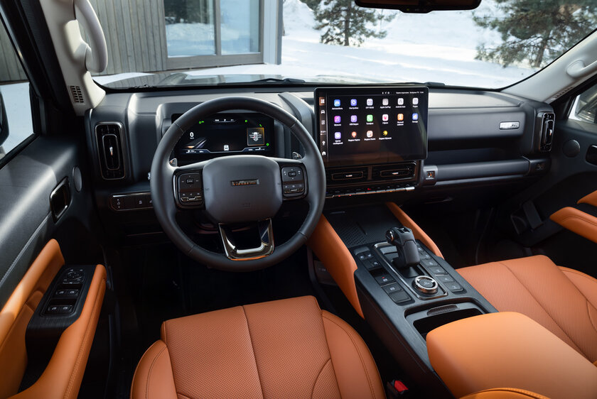 В РФ представили обновлённые Haval H7 и H9: младший с новым мотором, старший без турбодизеля