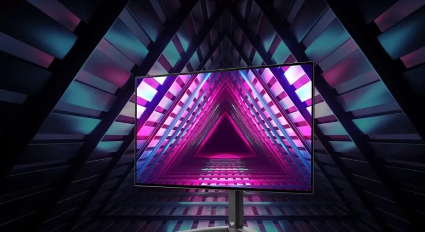 Умный робот-пылесос, геймерская гарнитура и монитор на 280 Гц: что подарить на 23 Февраля