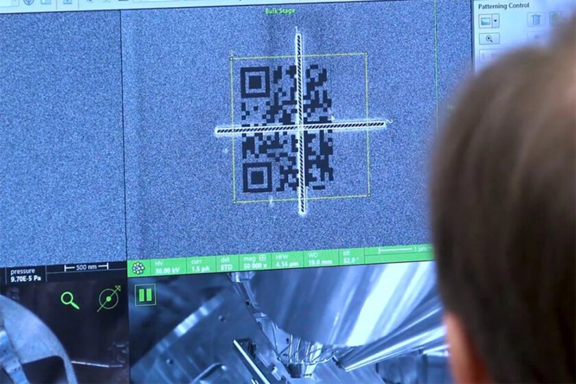 Учёные создали самый маленький в мире QR-код: его размер меньше размера некоторых бактерий