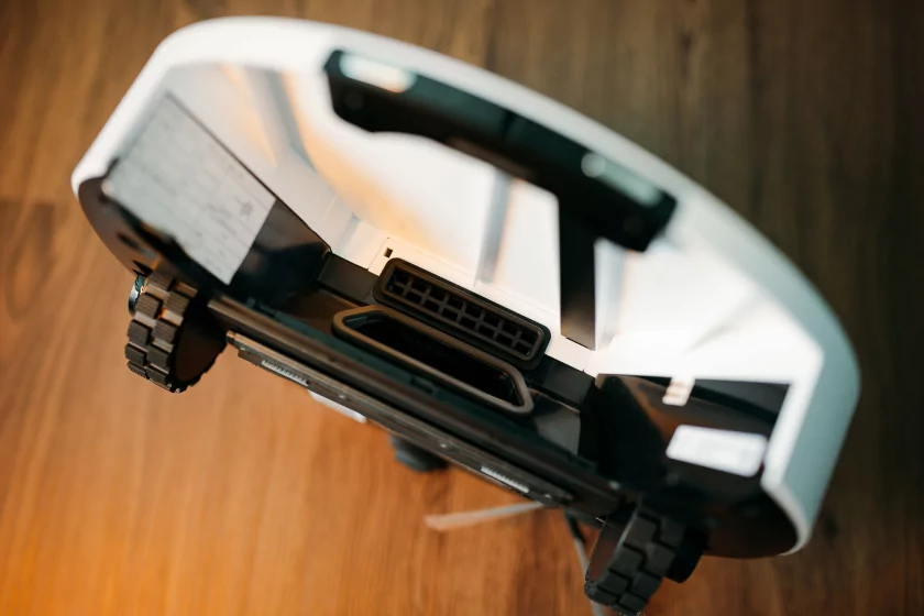 20 000 Па — как у флагманов! Обзор Dreame F21: демократичный робот-пылесос с премиум-амбициями