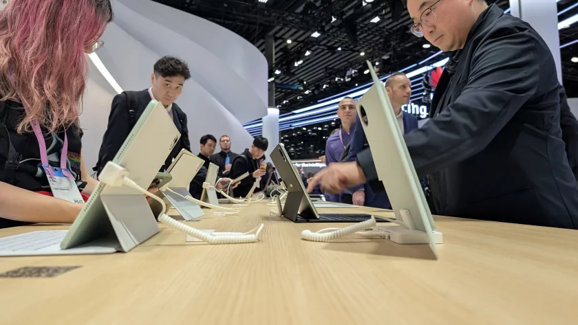 На MWC 2026 компания HUAWEI показала россыпь новинок под лозунгом «Настоящее принадлежит вам»