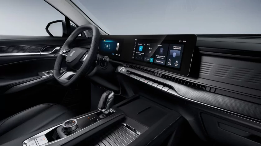 Обнародованы состав комплектаций и стоимость кроссоверов Москвич М70 и М90