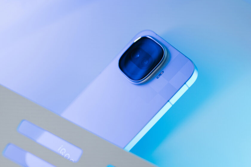 Флагманам пора на пенсию? Обзор iQOO 15R — небольшого и мощного смартфона с огромной батареей — Камеры. 1