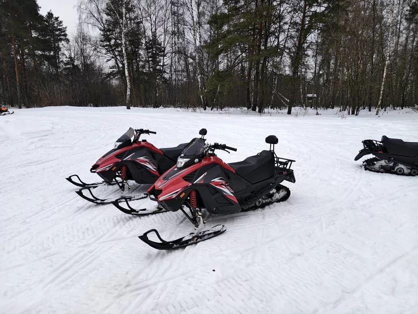 Флагманам пора на пенсию? Обзор iQOO 15R — небольшого и мощного смартфона с огромной батареей — Камеры. 3