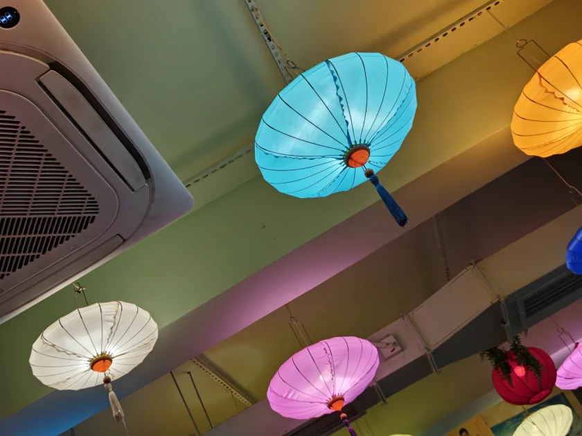 Флагманам пора на пенсию? Обзор iQOO 15R — небольшого и мощного смартфона с огромной батареей — Камеры. 28