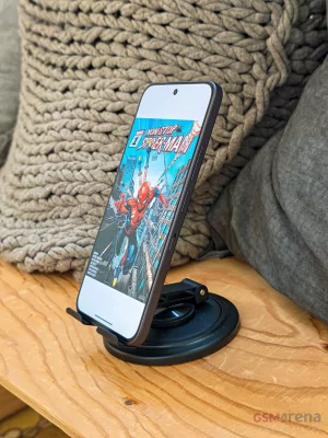 TCL представила свой первый AMOLED-дисплей NxtPaper — реалистичное изображение и комфортное чтение