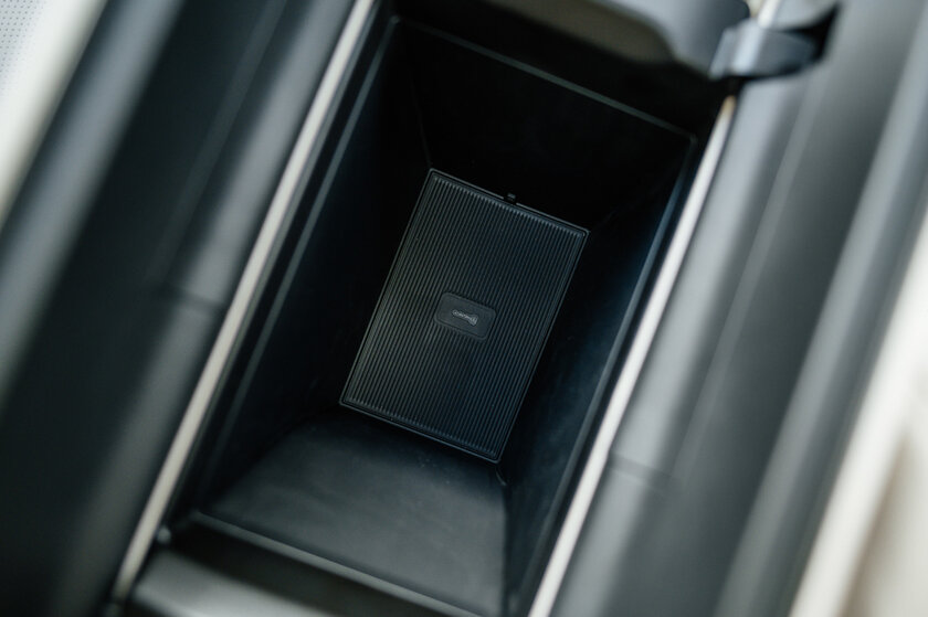 Бегущая строка на фарах, царский второй ряд и заявка на классику: обзор GAC S7 — Встреча. 34