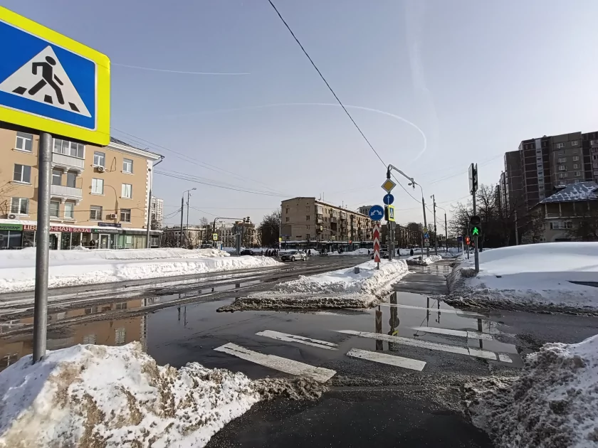 Не бьётся, не мёрзнет, живёт двое суток: обзор REDMI Note 15 Pro — Качество снимков. 27