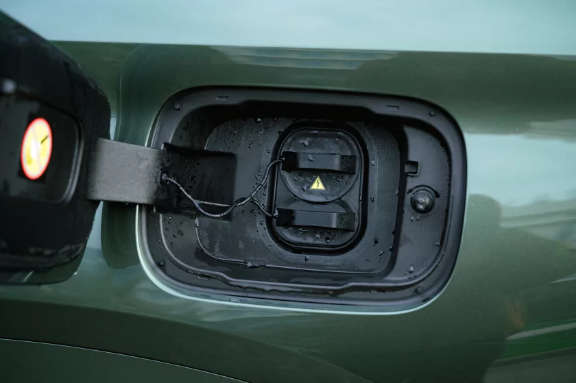 Бегущая строка на фарах, царский второй ряд и заявка на классику: обзор GAC S7 — Отзыв. 5