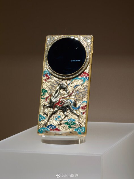 Dreame показала роскошные и немного абсурдные смартфоны стоимостью от 10 000 долларов