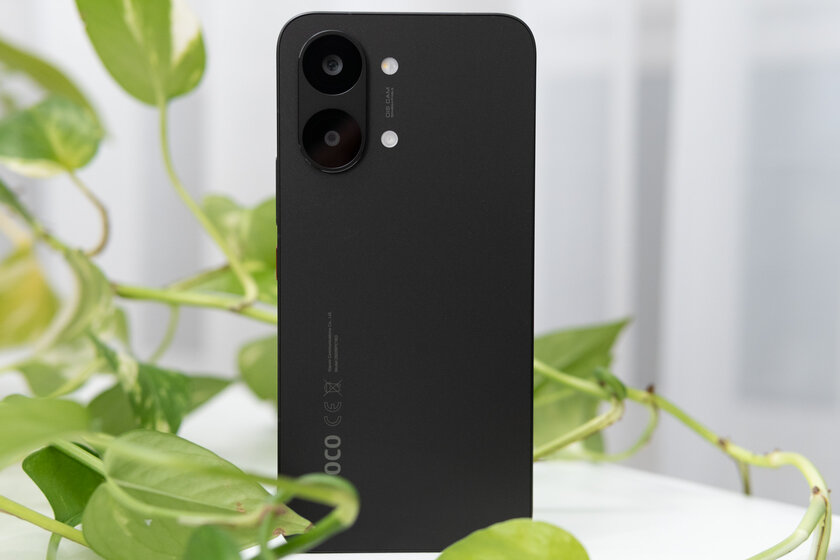 Топ за свои деньги… или всё же нет? Обзор POCO X8 Pro Max — Дизайн. 3