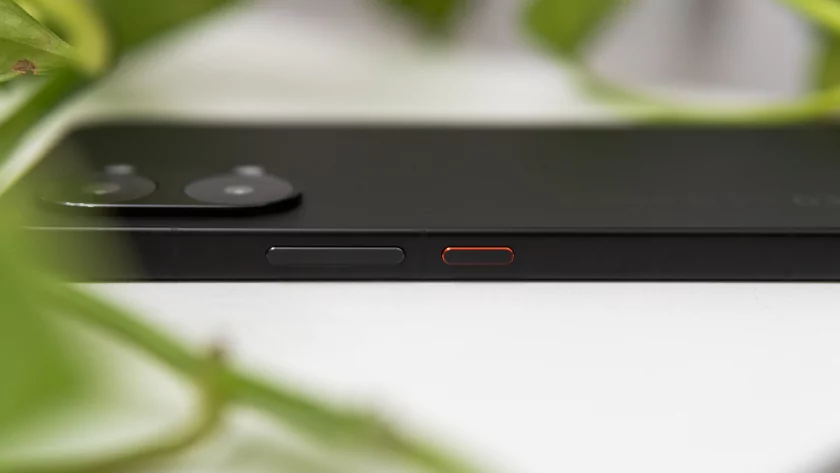 Топ за свои деньги… или всё же нет? Обзор POCO X8 Pro Max — Дизайн. 4