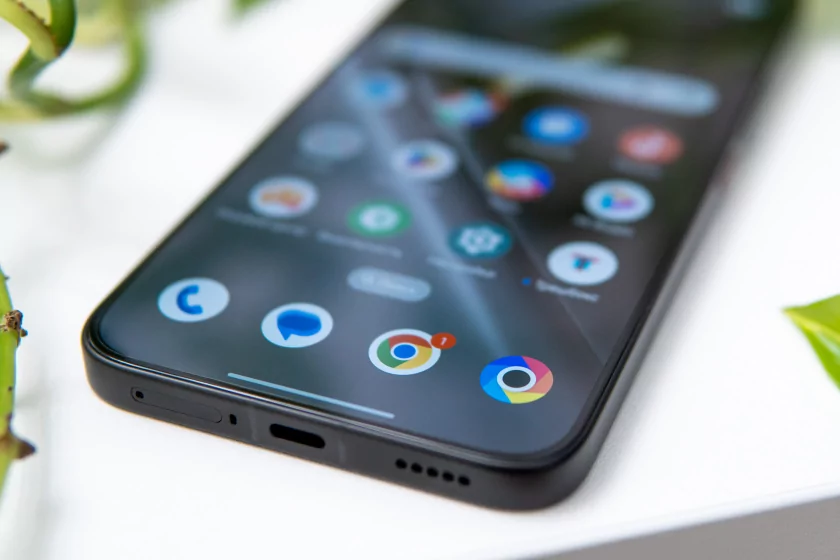 Топ за свои деньги… или всё же нет? Обзор POCO X8 Pro Max — Дизайн. 1