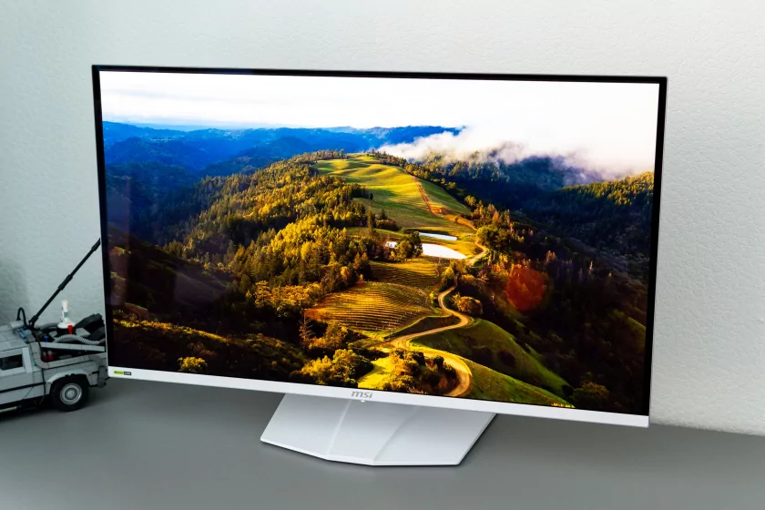 Продвинутый геймерский монитор с 240 Гц и встроенными «читами»: обзор MSI MPG 321URXW QD-OLED
