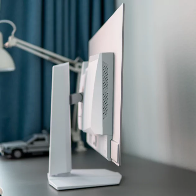 Продвинутый геймерский монитор с 240 Гц и встроенными «читами»: обзор MSI MPG 321URXW QD-OLED