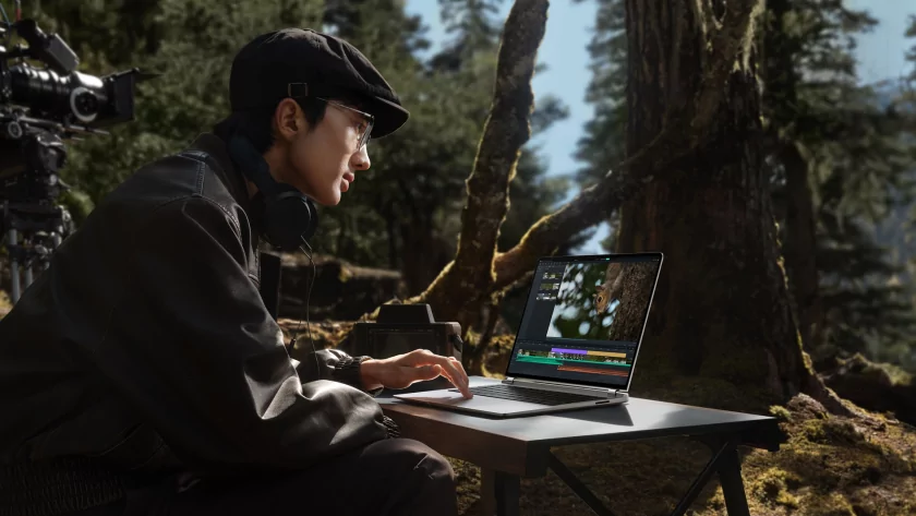 HUAWEI MateBook GT 14 со светящимся логотипом уже можно предзаказать в М.Видео