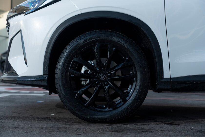 В России появился Changan C35 Max — молодёжный городской кроссовер в трёх комплектациях