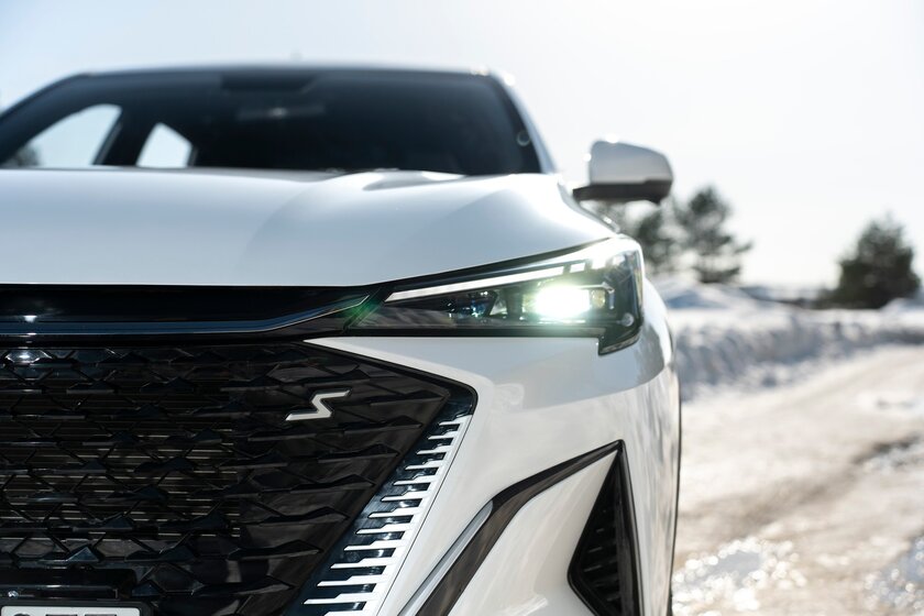 В России появился Changan C35 Max — молодёжный городской кроссовер в трёх комплектациях