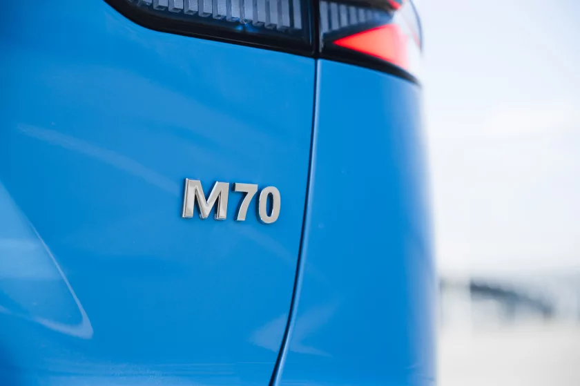 Испытание горами: как новый «Москвич» М70 покорял кавказские серпантины — Знакомство. 10