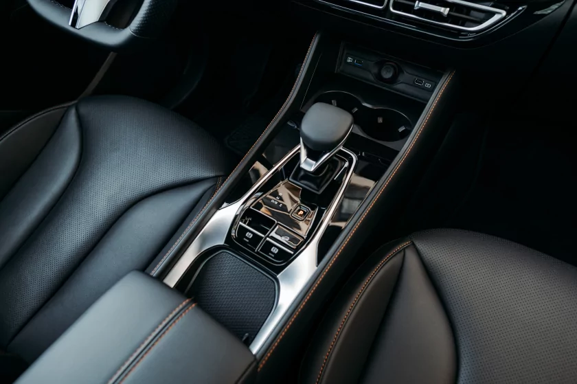 Испытание горами: как новый «Москвич» М70 покорял кавказские серпантины — Знакомство. 22