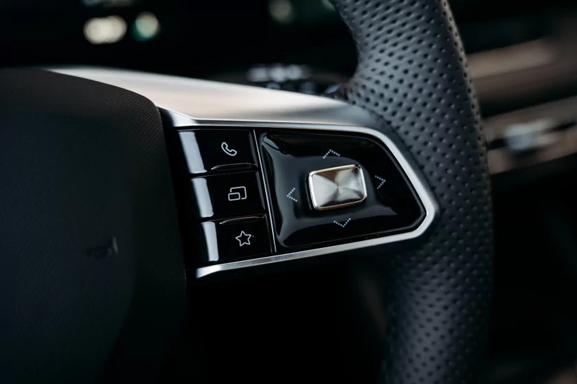 Испытание горами: как новый «Москвич» М70 покорял кавказские серпантины — Знакомство. 34