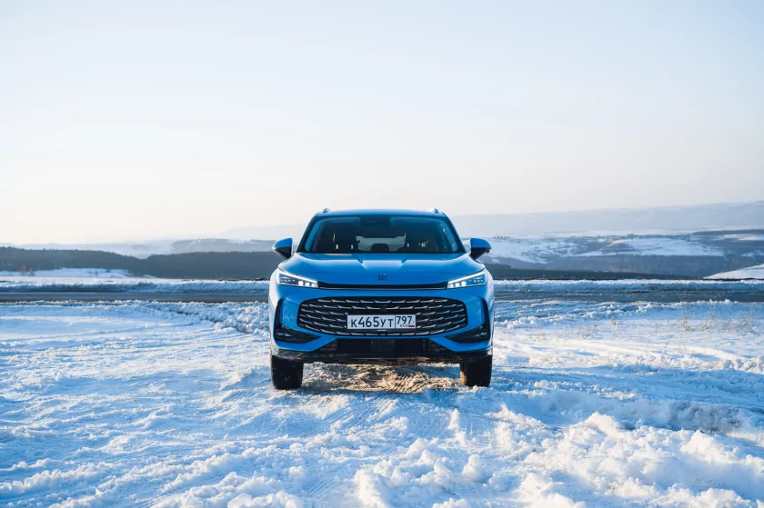 Испытание горами: как новый «Москвич» М70 покорял кавказские серпантины — В путь. 1