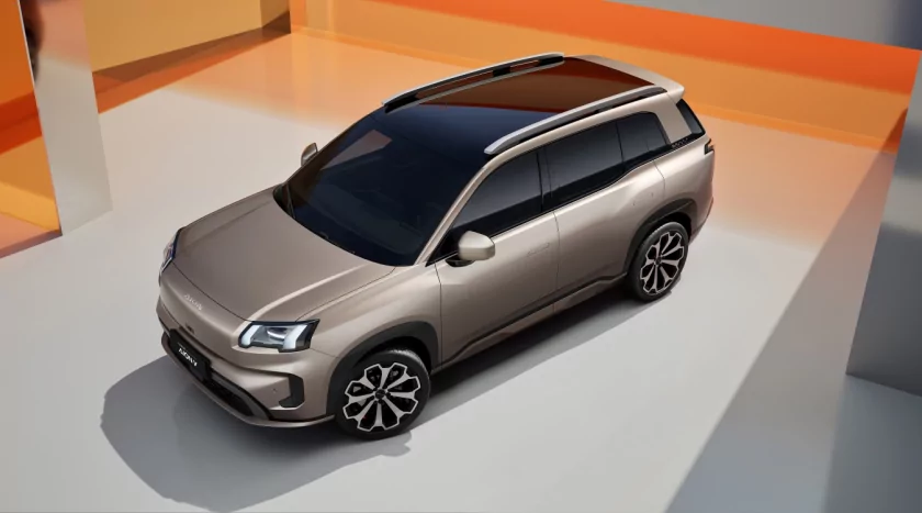 Электрокроссовер GAC Aion V готовится к старту в России с массажем, холодильником и столиком