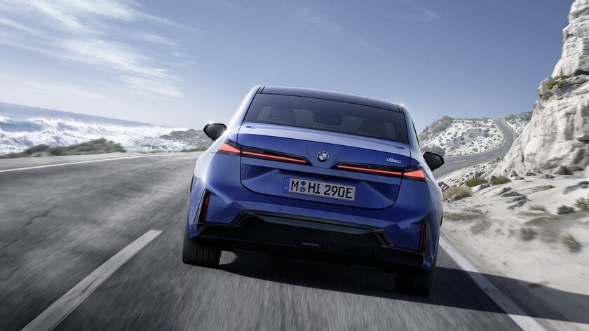 BMW представила новый i3: седан-электричку со спортивным кузовом