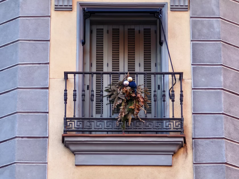 Стильный камерафон, который не боится дождя и падений: обзор HUAWEI Mate 80 Pro