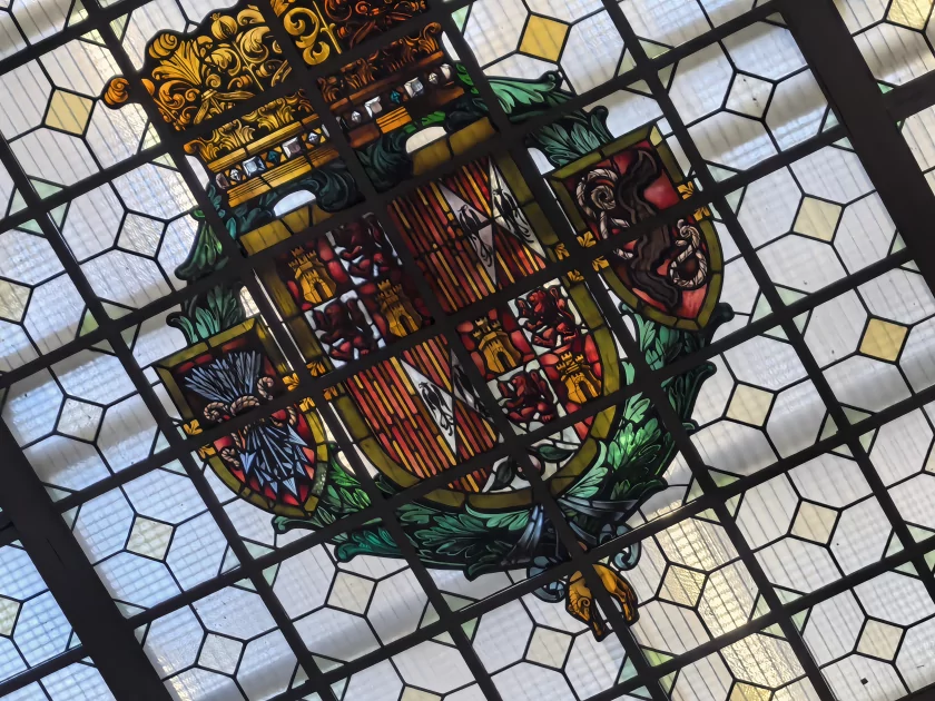 Стильный камерафон, который не боится дождя и падений: обзор HUAWEI Mate 80 Pro