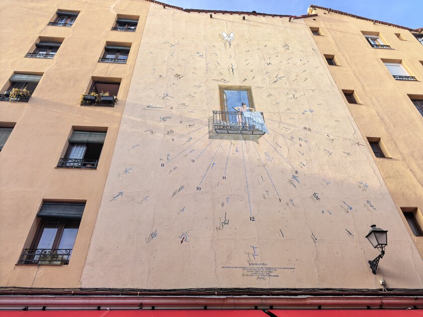 Стильный камерафон, который не боится дождя и падений: обзор HUAWEI Mate 80 Pro